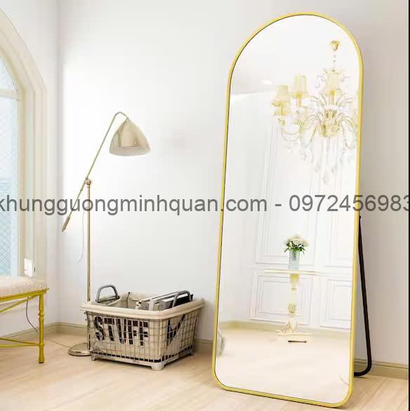 gương toàn thân có chân dựng